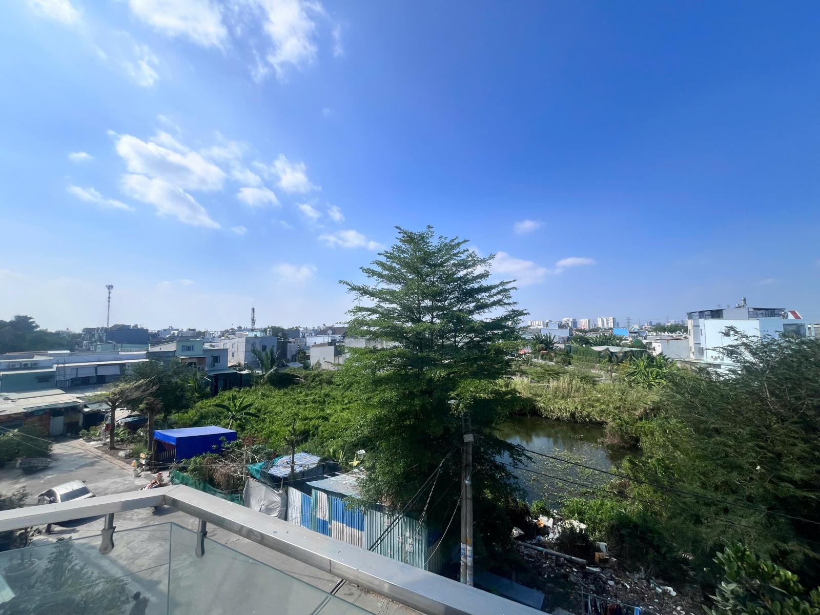 Bán nhà phố căn góc hẻm xe hơi Nhà Bè gần Lê Văn Lương, DT 6,8x14m, 1 trệt 3 lầu, giá 8,2 tỷ 15994716