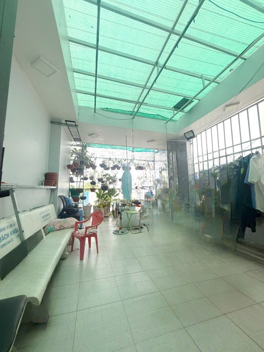 Nhà 5 tầng nở hậu đường nội bộ 8m Dương Bá Trạc P. Chánh Hưng. Giá 13,5 tỷ TL 15994726