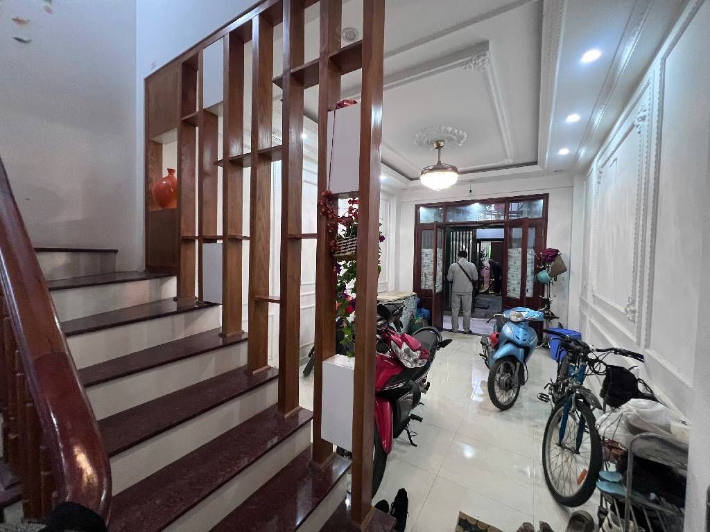 Bán nhà dệp Bồ Đề- Dân Xây- View Hồ- Ô tô- Full NTSát phố 55m 5 tầng nhỉnh 13 tỷ(TL) 15994779