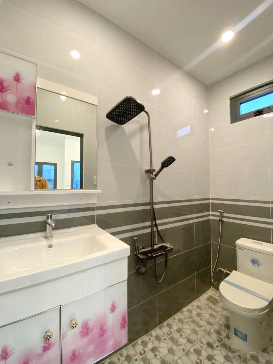 Nhà nở hậu 6m Mạc Vân P13Q8 (P.Chánh Hưng), ko lộ giới 15994789