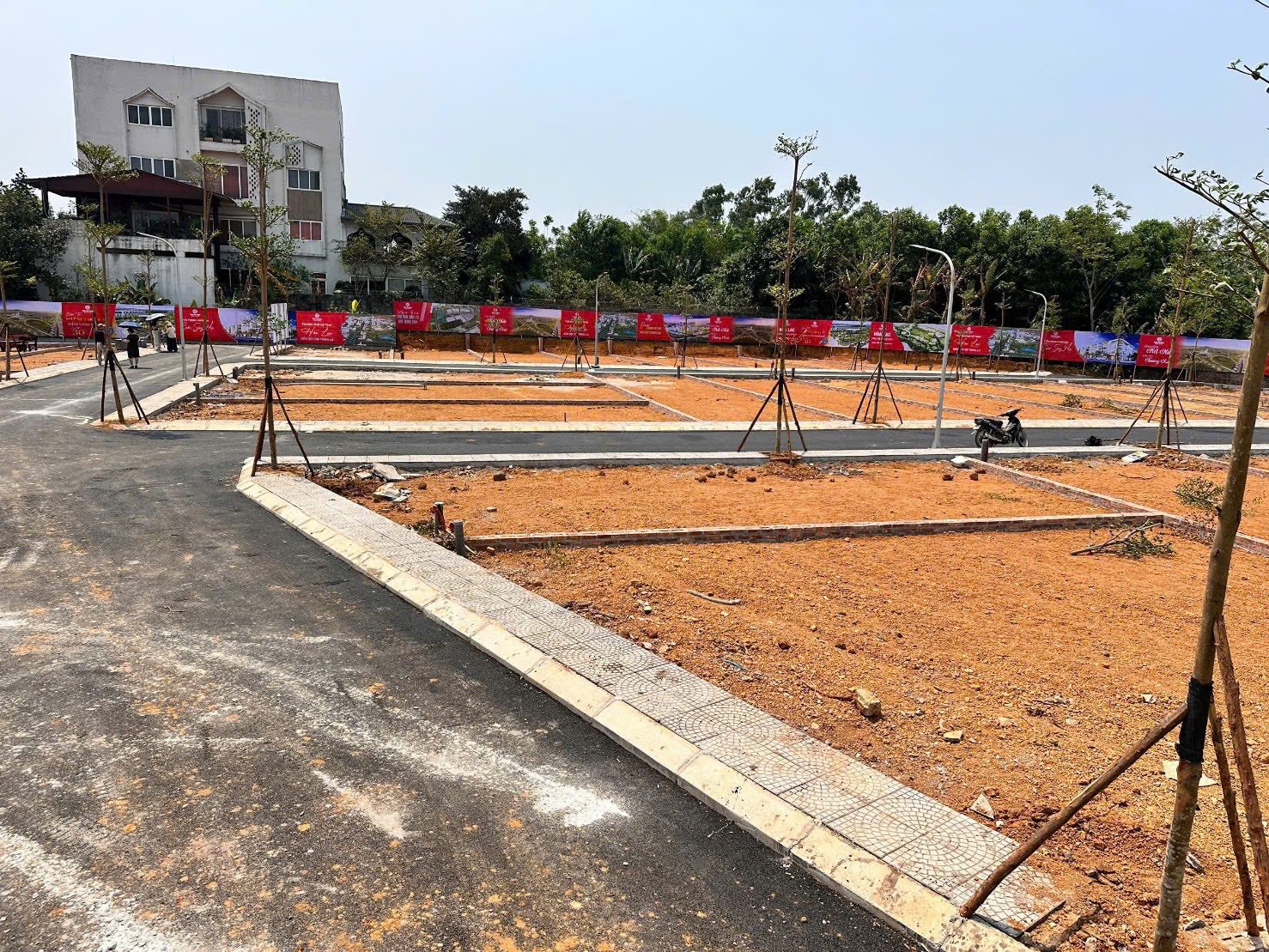 CHIẾT KHẤU SÂU LÔ ĐẤT 2 MẶT TIỀN PHÁP LÝ CHUẨN, SẴN SỔ ĐỎ 15994802