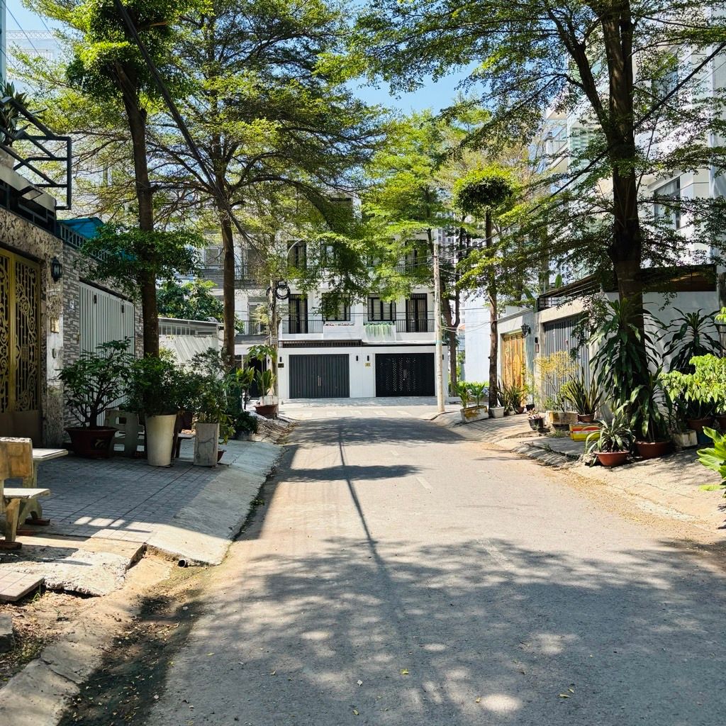 Mặt tiền 4 tầng Phạm Thế Hiển KDC Phú Lợi 5x22 Tặng Nội Thất - 0931172218 15994851