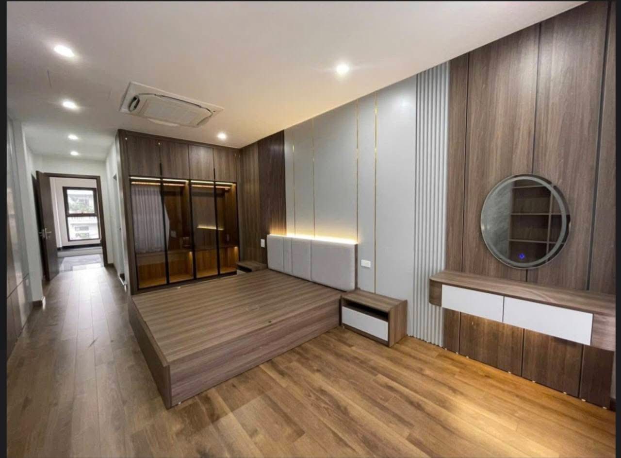 QUANH 13 TỶ CÓ NHÀ PHỐ NGỌC THỤY 45M2 6T THANG MÁY, Ô TÔ TRÁNH, KD. 15994889