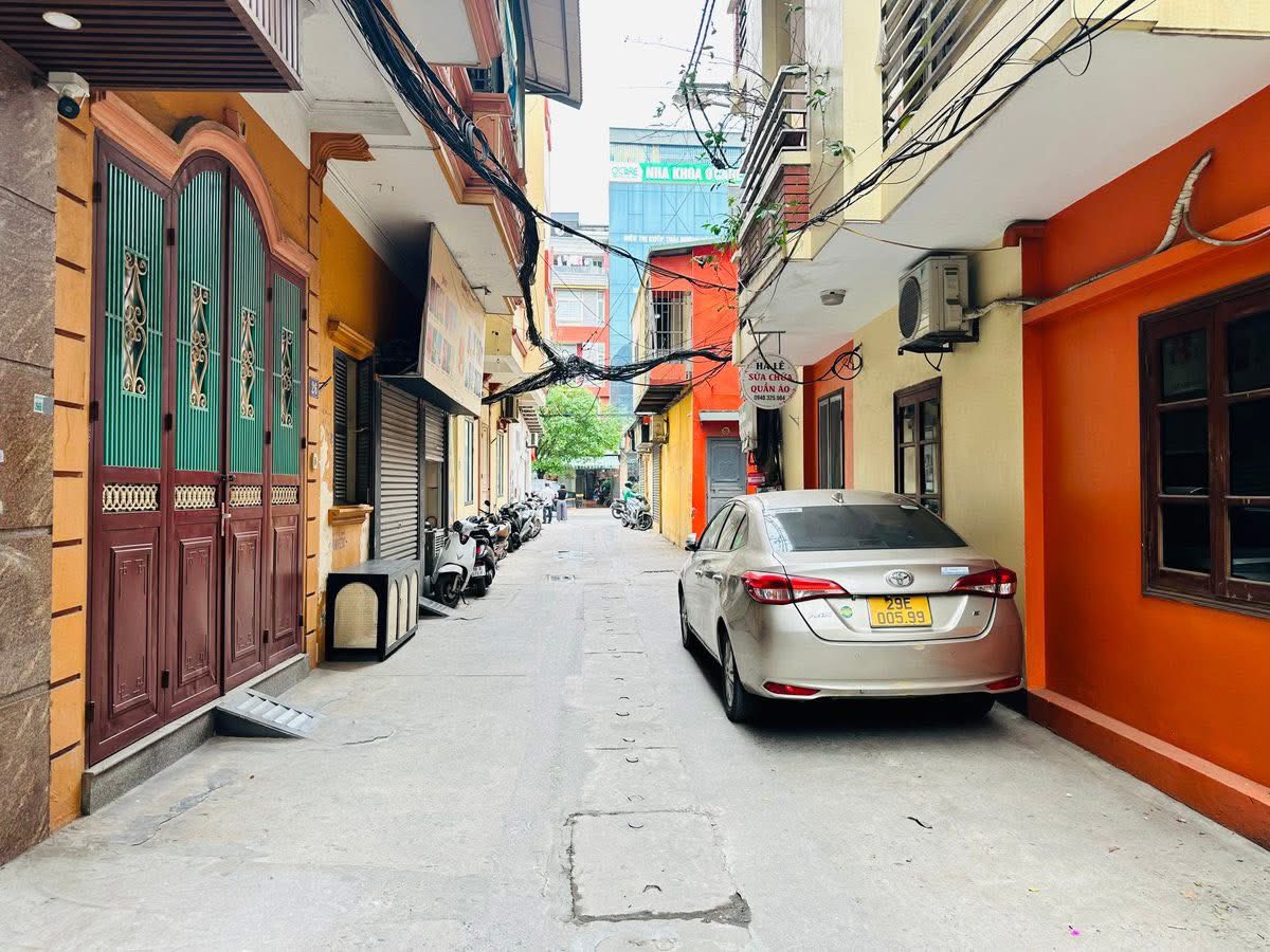 Bán nhà 6 tầng thang máy Đào Tấn, Ba Đình gần ô tô, xây mới chỉ việc vào ở, 32m, 8.9 tỷ 15994899