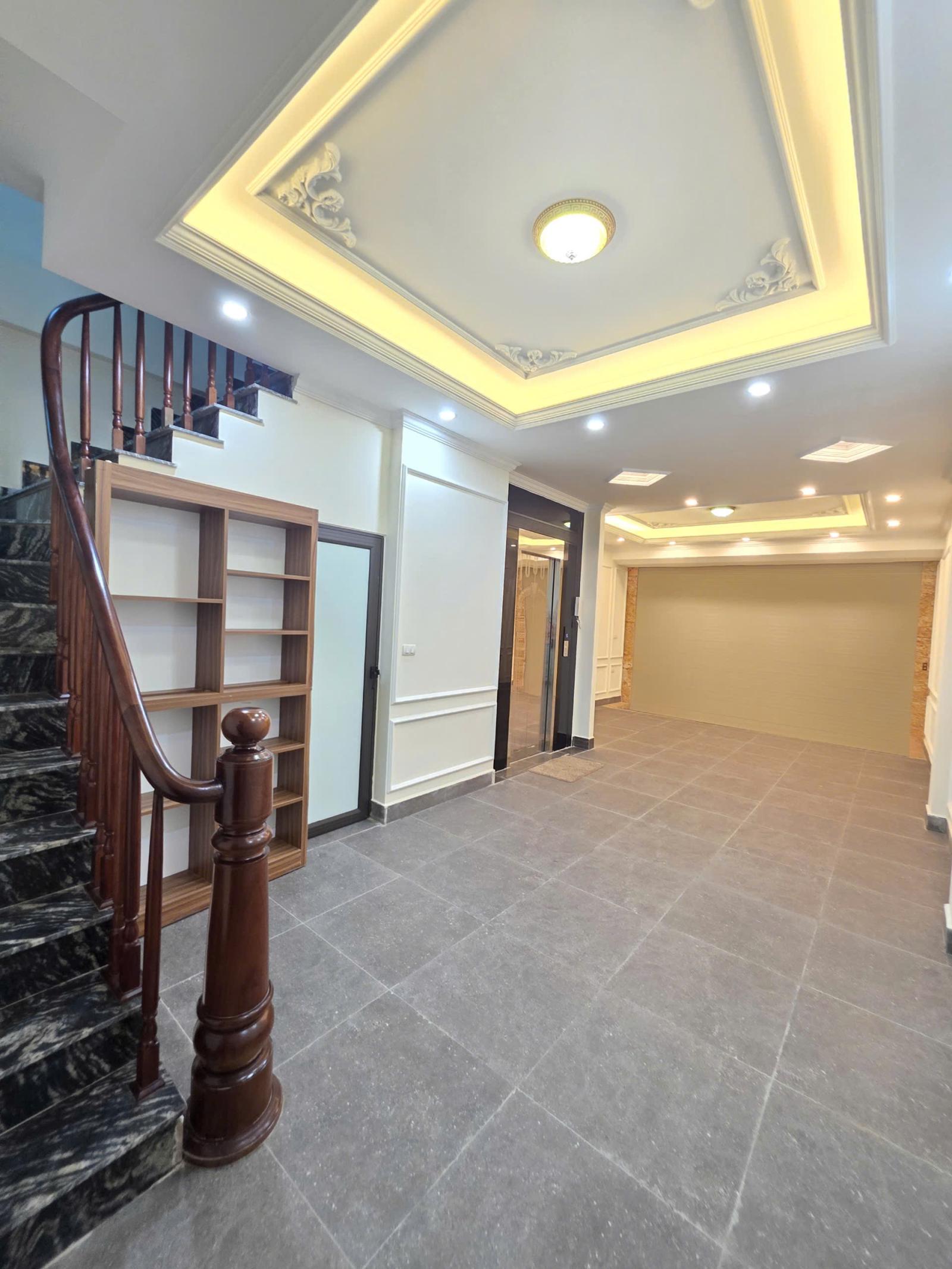 🔥 Bán nhà xây mới phố Dương Quảng Hàm hai mặt ngõ đường ô tô 50m2 6t thang máy giá 22 tỷ  🔥 15994900