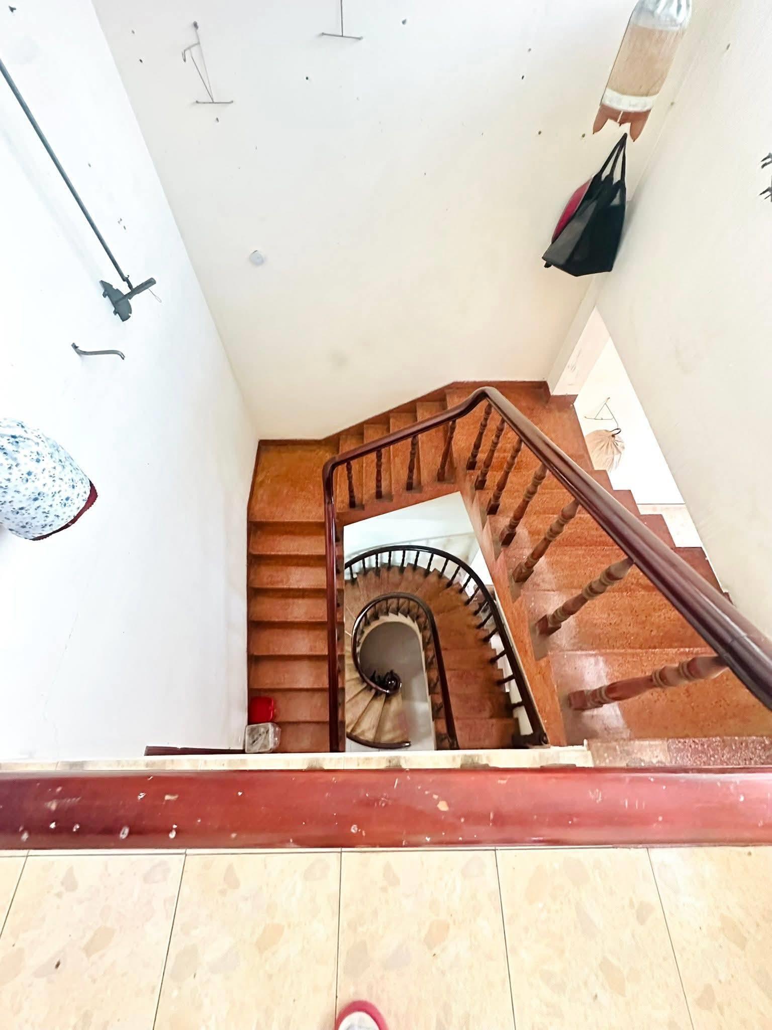 Nhà HXH Đường Cách Mạng Tháng 8 Phường 7 Cũ Quận Tân Bình. 15994907