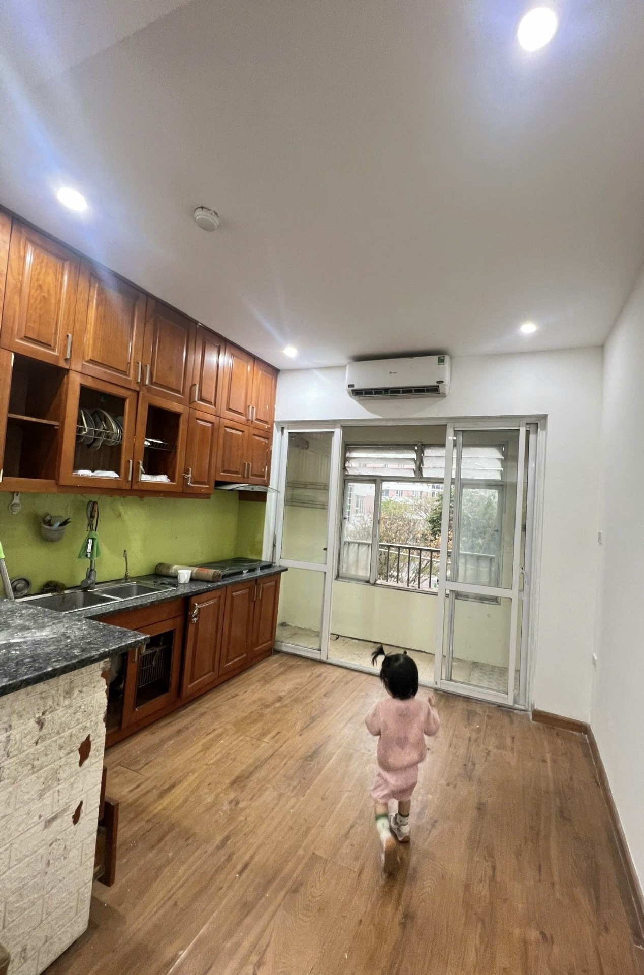 BÁN GẤP CĂN HỘ CHUNG CƯ P0306 D8 KĐT ĐẶNG XÁ, NHÀ ĐẸP, ĐẦY ĐỦ TIỆN ÍCH 15994919