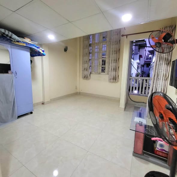 TRUNG TÂM QUẬN 7 - 4,5 TẦNG NHÀ NHỎ CÔNG NĂNG TO 15994920