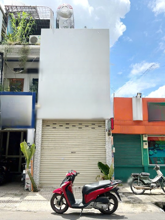 Nhà mặt tiền trệt/lầu sát sân Thống Nhất đường Tân Phước P6Q10 15994927