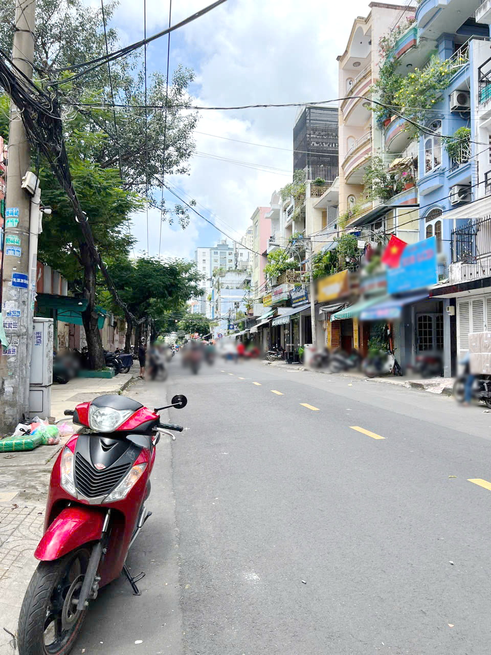 Nhà mặt tiền trệt/lầu sát sân Thống Nhất đường Tân Phước P6Q10 15994927