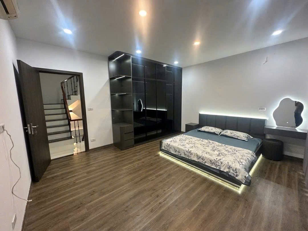 NHÀ CHÍNH CHỦ- GIÁ TỐT CHÍNH CHỦ BÁN NHANH CĂN NHÀ VỊ TRÍ ĐẸP TẠI quận Hai Bà Trưng, Hà Nội 15994936