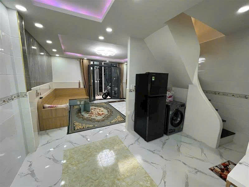 NHÀ ĐẸP Q7 - 2 TẦNG - 46m2 - GẦN MẶT TIỀN - CHỈ 3TỶ NHỈNH 15994966