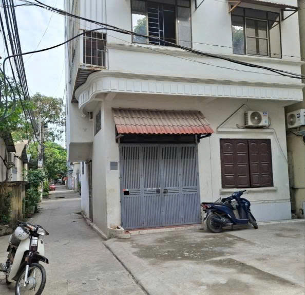 SIÊU PHẨM HỌC VIỆN TÀI CHÍNH – LÊ VĂN HIẾN – Ô TÔ VÀO NHÀ – MẶT TIỀN RỘNG HIẾM – Ở NGAY HOẶC KHAI 15995010