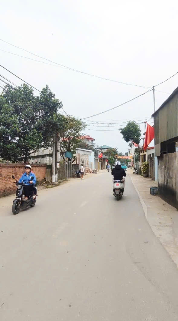 Bán rẻ mảnh đất vị trí vàng đường ô tô tránh, full thổ cư tại gần QL21 15995030