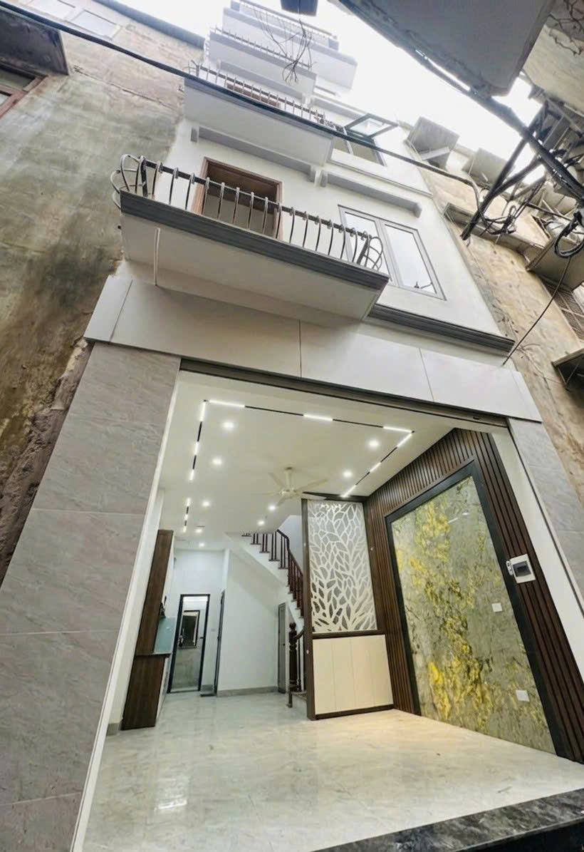 thụy khuê 25m x5 tầng 7,35 tỷ full nội thất - gần phố,ngõ thông,gần hồ 15995040