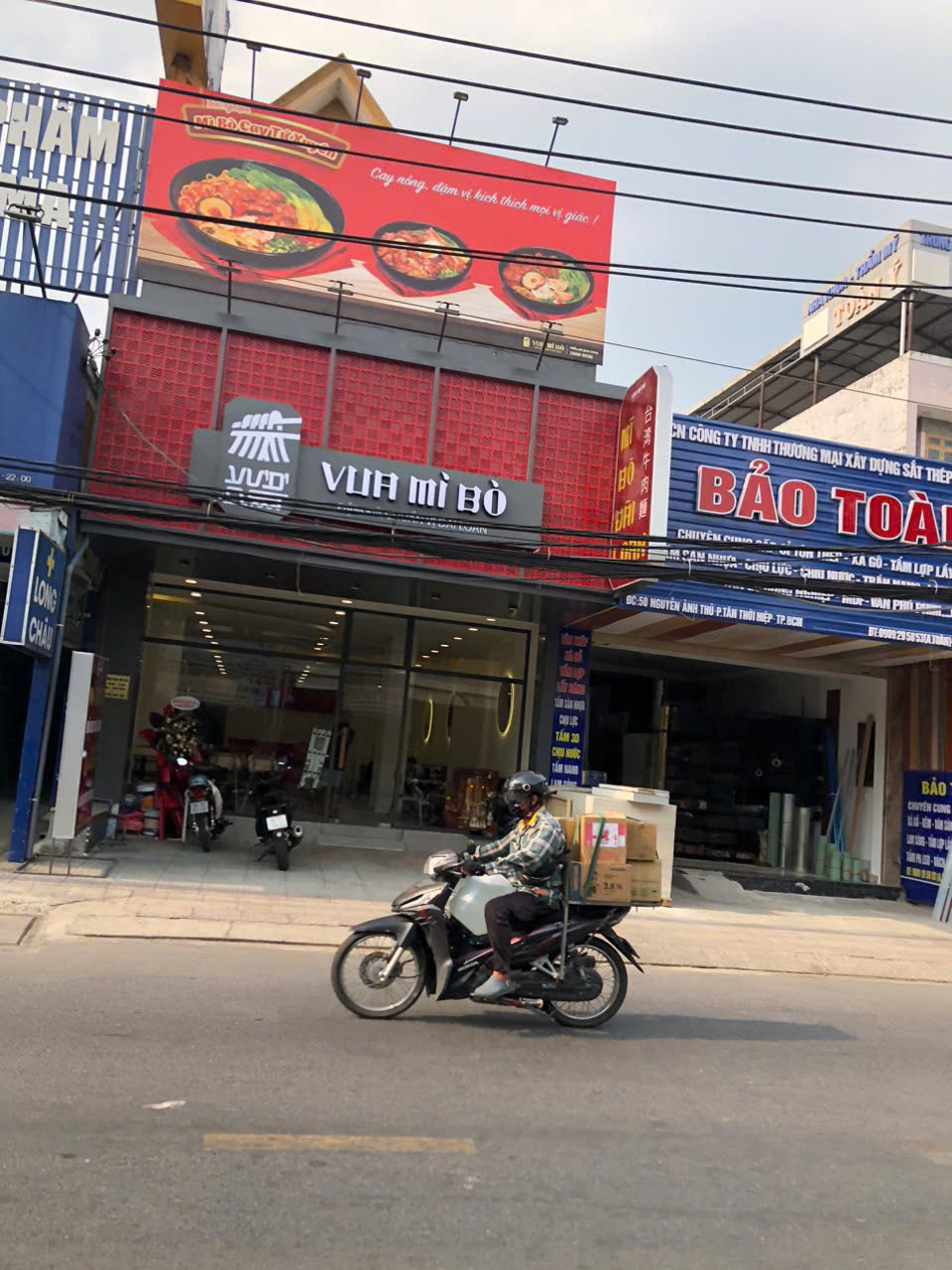 MẶT TIỀN NGUYỄN ẢNH THỦ – NHÀ 3 TẦNG NGANG 6M – HIẾM HÀNG HIỆP THÀNH 15995049