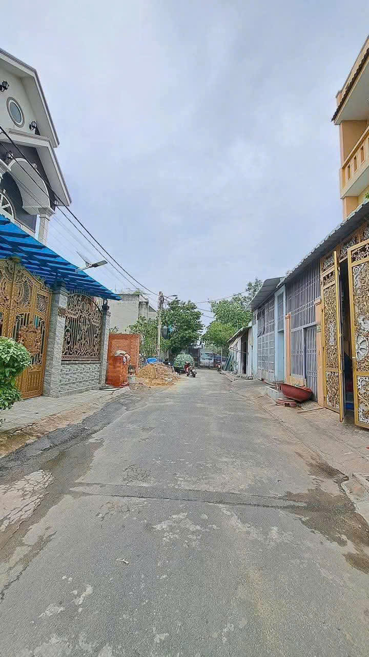 XƯỞNG LÊ VĂN KHƯƠNG HIỆP THÀNH – DIỆN TÍCH KHỦNG 2.100M² – GIÁ CHỈ 45 TỶ 15995062