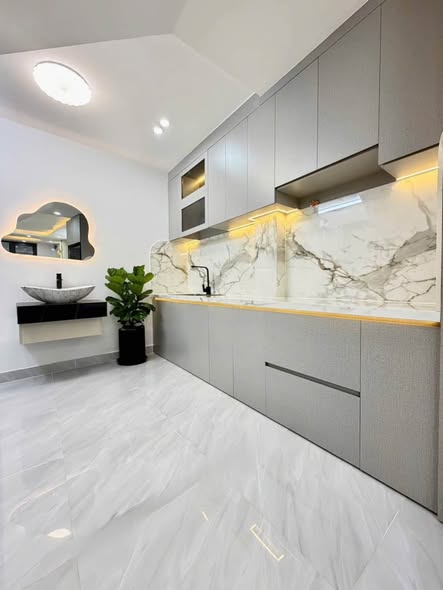 HẺM HUỲNH TẤN PHÁT KẾ BÊN QUẬN 7 - NHÀ MỚI TINH - 2 TẦNG ĐỦ NỘI THẤT - KHU DÂN CƯ HIỆN HỮU 15995077