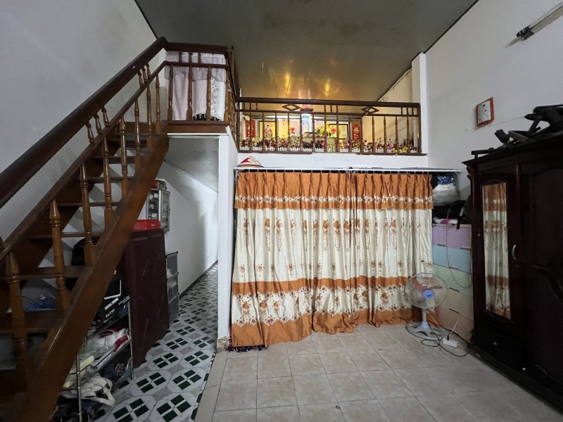 ♪ Nhà Kiệt Trưng Nữ Vương, gần Chợ Mới, 85m2, ngang 4.5m, gác lửng, sân rộng, 3.6 tỷ 15995082