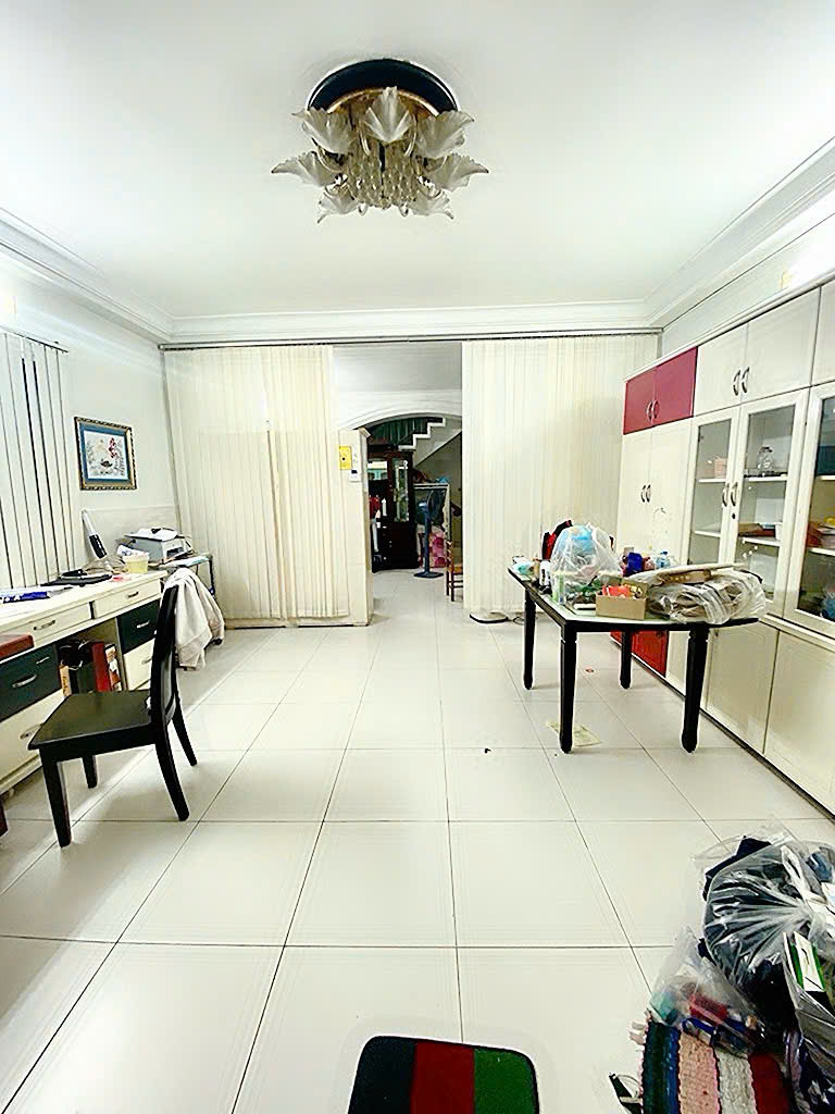 CHÍNH CHỦ 1 ĐỜI CẦN BÁN NHÀ 3 TẦNG HXH Đ.TRẦN QUANG DIỆU, P.NHIÊU LỘC, QUẬN 3 - DT SIÊU ĐẸP NGANG 15995099