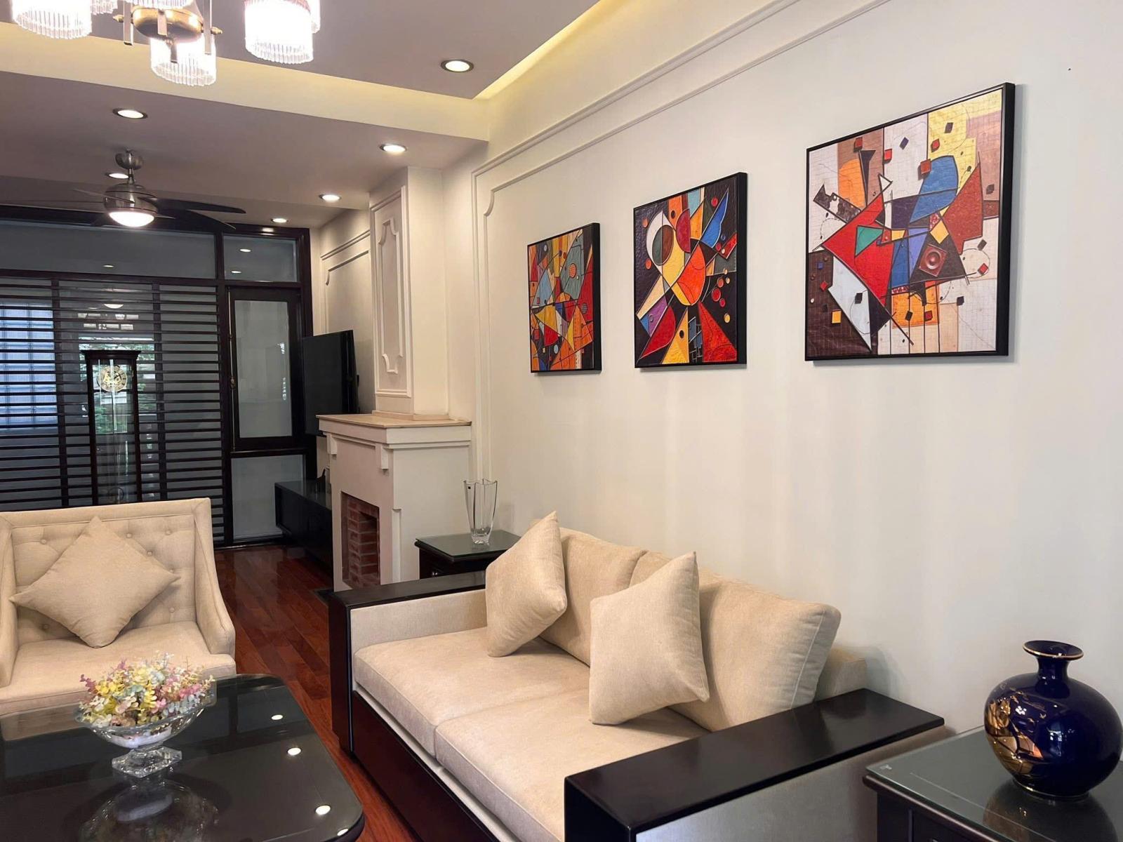 BÁN NHÀ THỤY KHUÊ VĂN CAO, GẦN HỒ TÂY, NGÕ RỘNG GẦN Ô TÔ, 110M, CHỈ NGOÀI 20 TỶ 15995123