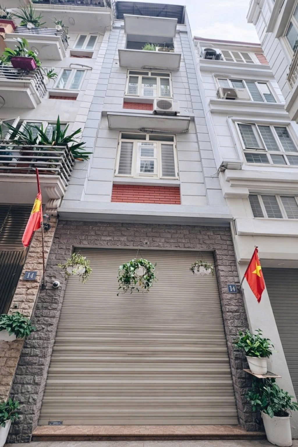 LẠC LONG QUÂN – PHÂN LÔ Ô TÔ VÀO NHÀ – 38M2 5 TẦNG – HÀNG HIẾM LÕI TÂY HỒ KHÔNG CÓ SẢN PHẨM THỨ 2 15995128