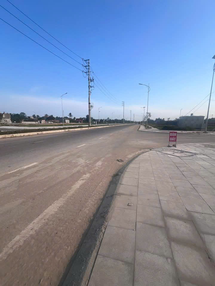 HOT HOT–CHÍNH CHỦ CẦN BÁN GẤP LÔ ĐẤT ĐẸP TẠI Hoằng Hải cũ Nay là Hoằng Tiến, Hoằng Hóa, Thanh Hóa 15995140