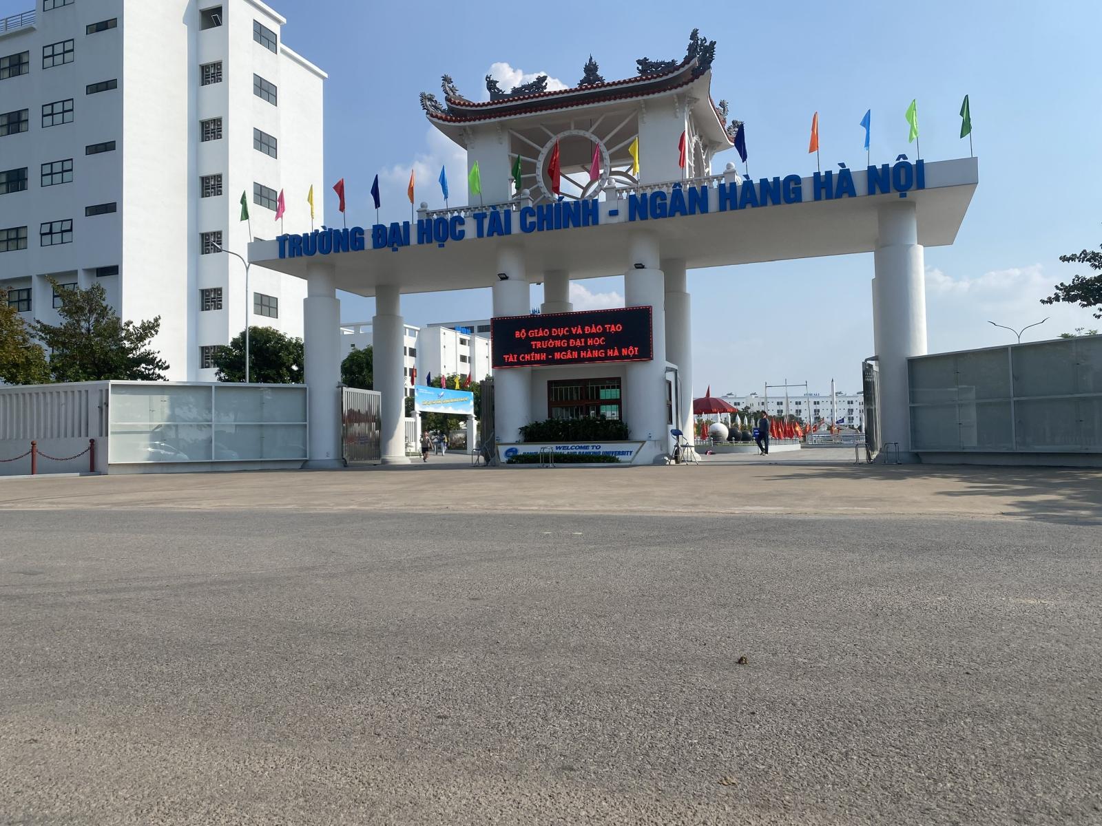 BÁN LK4 KHU B KĐT CIENCO5 MÊ LINH,GIÁ 5X TRIỆU/M.LH CHÍNH CHỦ MR QUANG 0963.688.777 15995142