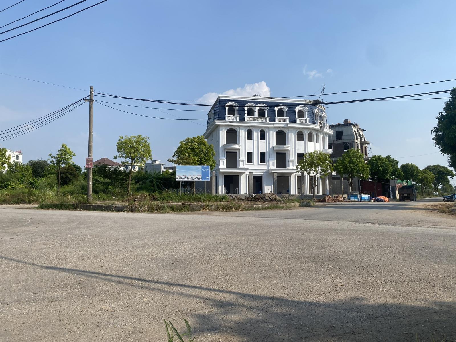 BÁN LK4 KHU B KĐT CIENCO5 MÊ LINH,GIÁ 5X TRIỆU/M.LH CHÍNH CHỦ MR QUANG 0963.688.777 15995142