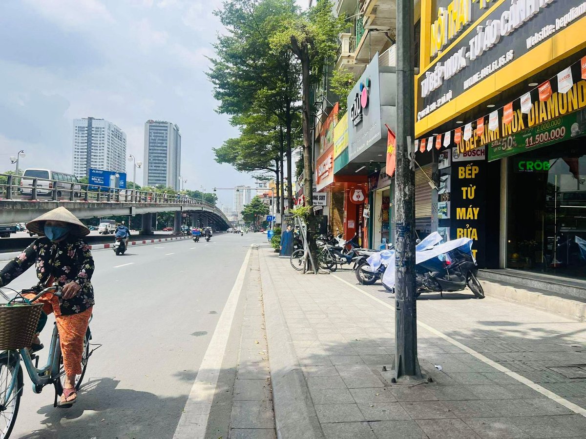 Bán Nhà Mặt Phố + 1 Mặt Ngõ Tây Sơn. Đống Đa. Ô Tô. Vỉa Hè. DT 55m2. 4 Tầng. Giá 25.5 Tỷ. 15995162