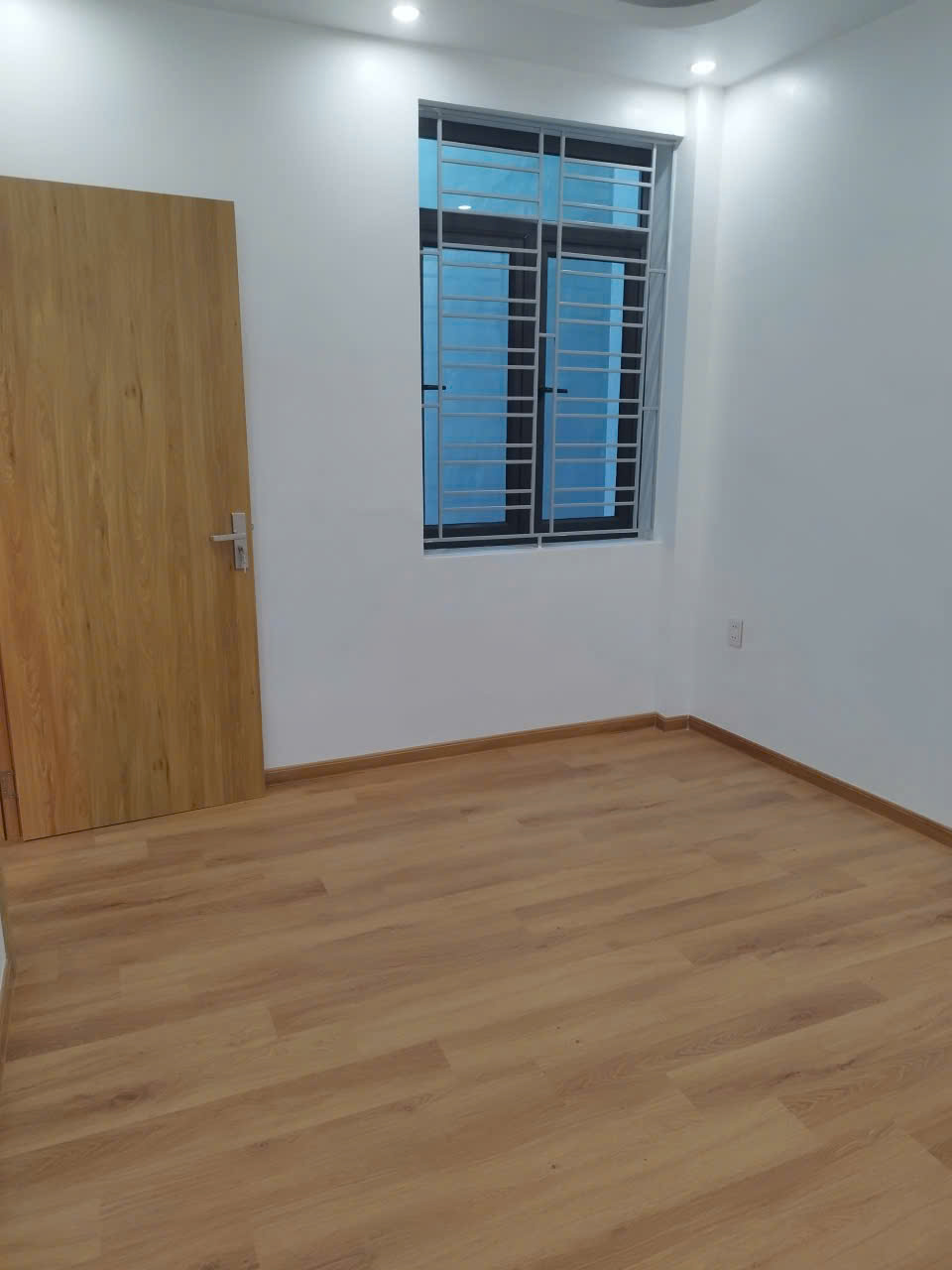 BÁN NHÀ 3 TẦNG GẦN BÙI VIỆN – HẢI AN – NGÕ THÔNG – GIÁ 2,45 TỶ 15995176