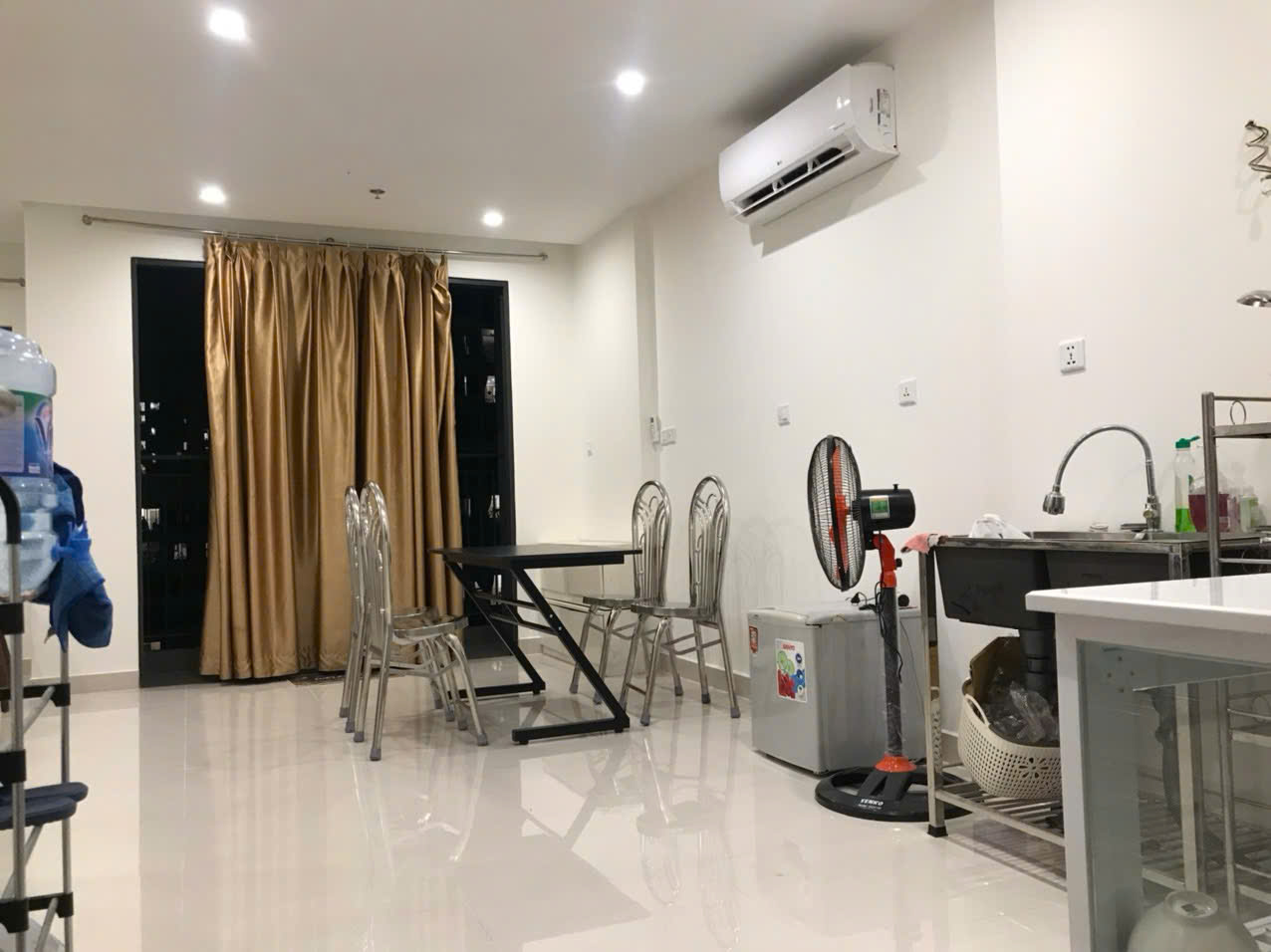 BÁN  CĂN GÓC 2PN+ TẠI VINHOMES Q9 – NGUYỄN XIỂN – GIÁ TỐT 15995180