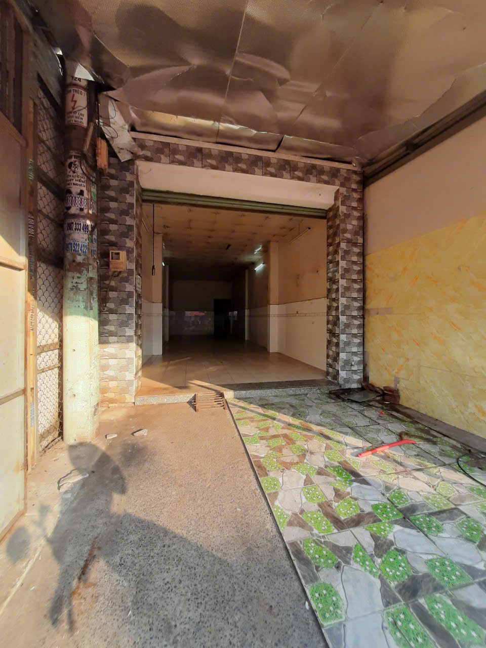 CHO THUÊ NHÀ MẶT TIỀN ĐƯỜNG NGUYỄN ẢNH THỦ , TRUNG MỸ TÂY , VỊ TRÍ KINH DOANH ĐẮC ĐỊA 15995185