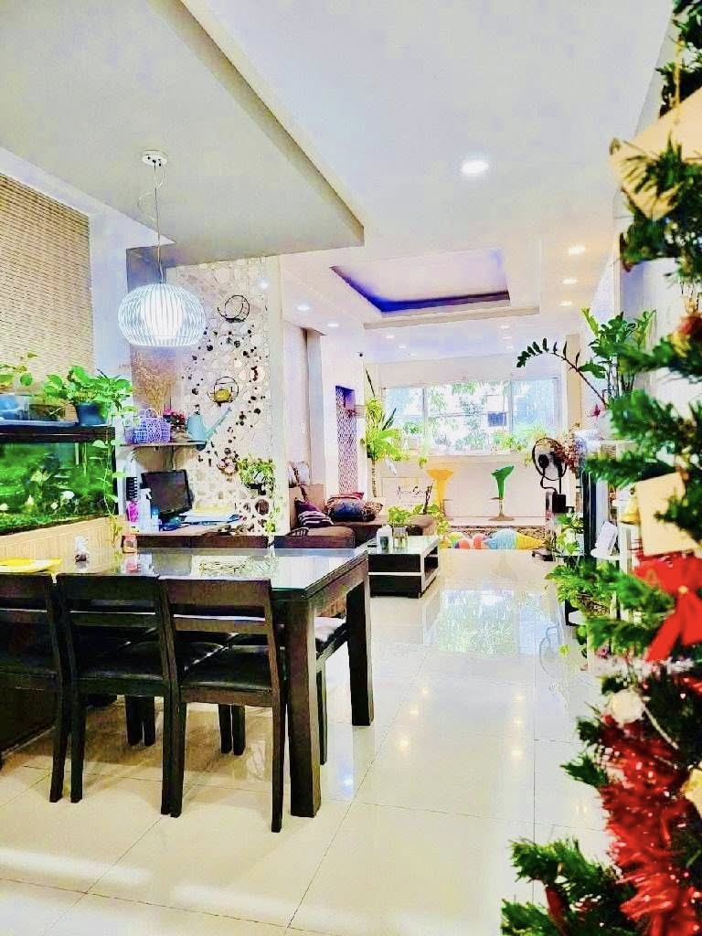 NHÀ HXH GIÁP BÀU CÁT - DIỆN TÍCH KHỦNG 250M2 - 6 TẦNG - CHỈ 8.1 TỶ 15995200