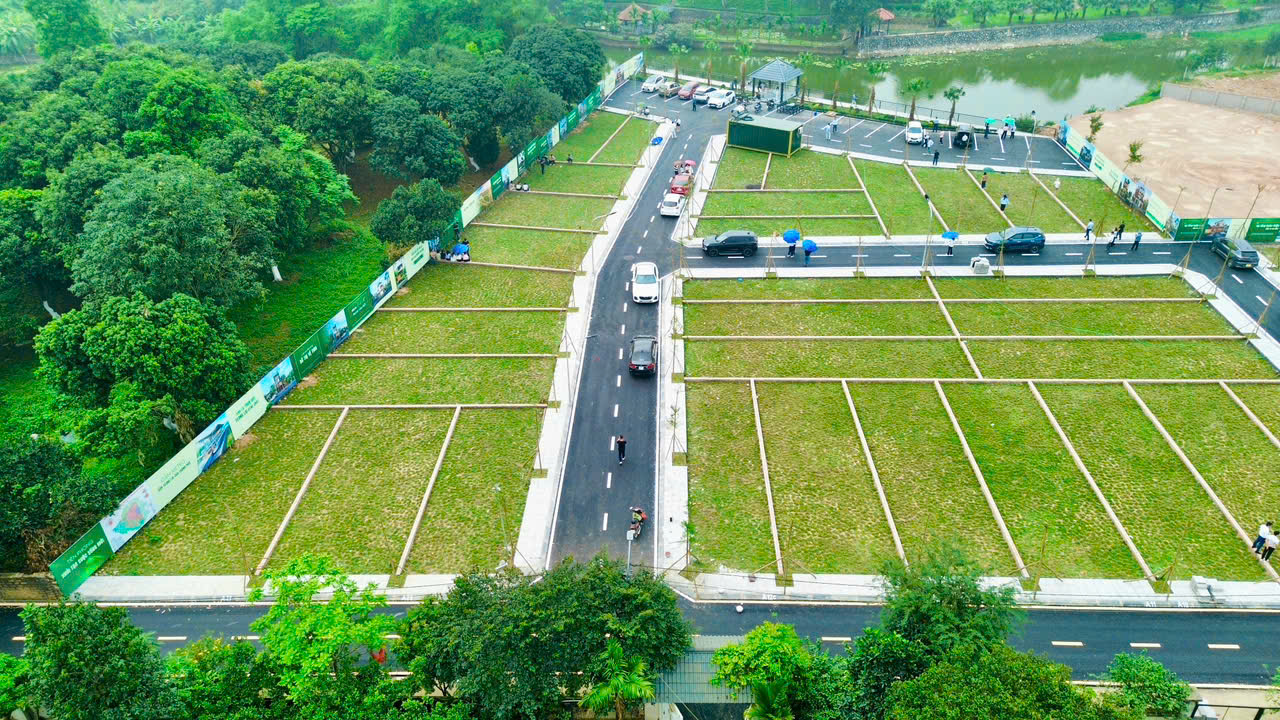 Cơ hội cuối cùng lô đất 100m2 gần Thạch Hòa, khu vực trung tâm Hòa Lạc. Phù hợp xây trọ, đầu tư 15995207