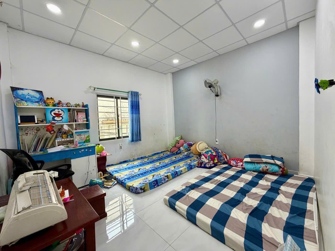 LÔ GÓC TÂY THẠNH TÂN PHÚ – GẦN CHỢ – 40M² – 3.9 TỶ (Ở + KINH DOANH NHẸ) 15995208