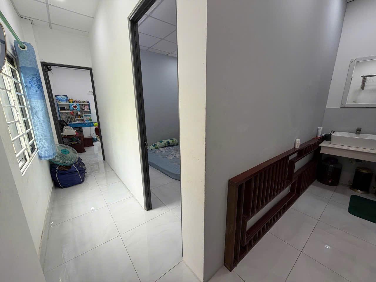 LÔ GÓC TÂY THẠNH TÂN PHÚ – GẦN CHỢ – 40M² – 3.9 TỶ (Ở + KINH DOANH NHẸ) 15995208