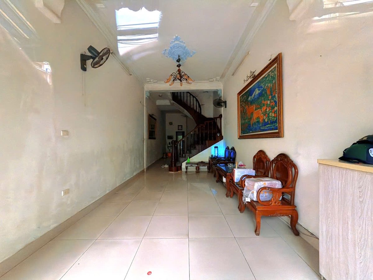 Bán Nhà Xuân Thủy. Cầu Giấy. Ô Tô. DT 46m2. MT 3.8m. 5 Tầng. Giá 20.8 Tỷ. 15995211