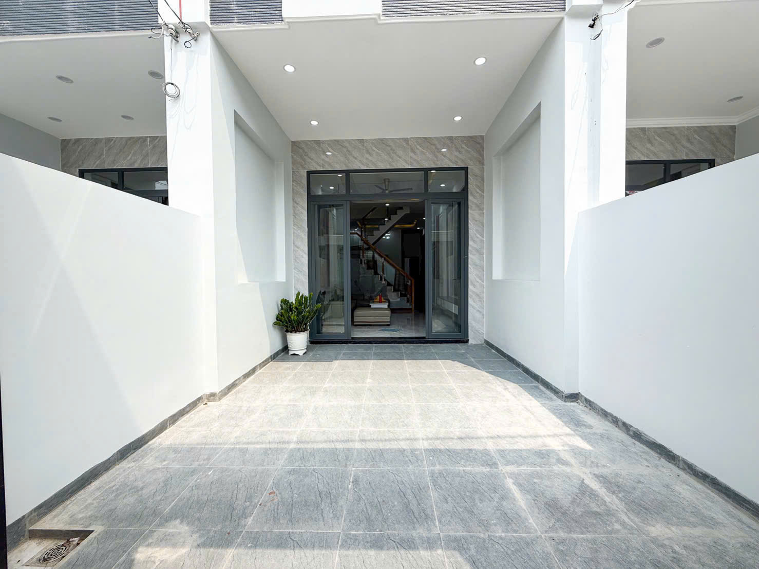 📣📣 Bán nhà 1 Trệt 1 lầu 83m2 SHR thổ cư đường ô tô (P. Hoá an ) chỉ 3,1 tỉ 15995214