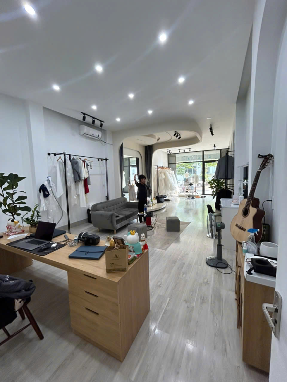 SANG NHƯỢNG MẶT BẰNG NHÀ NGUYÊN CĂN 3 LẦU TẠI  BUÔN MA THUỘT, ĐẮK LẮK 15995223