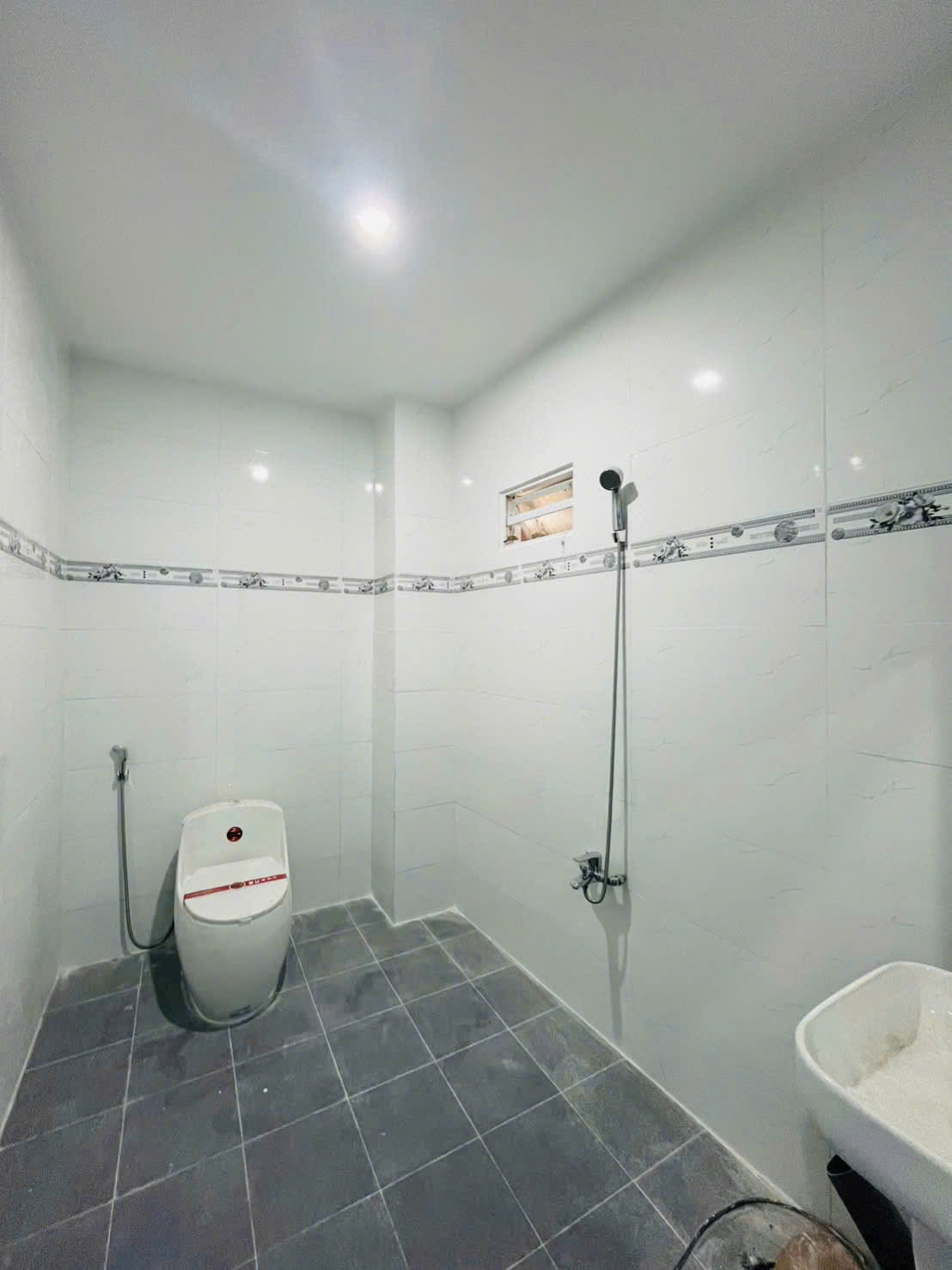 📣📣 Bán nhà 72m2 sổ riêng thổ cư đường ô tô (P. Tân Vạn) chỉ 2,5 tỉ 15995232