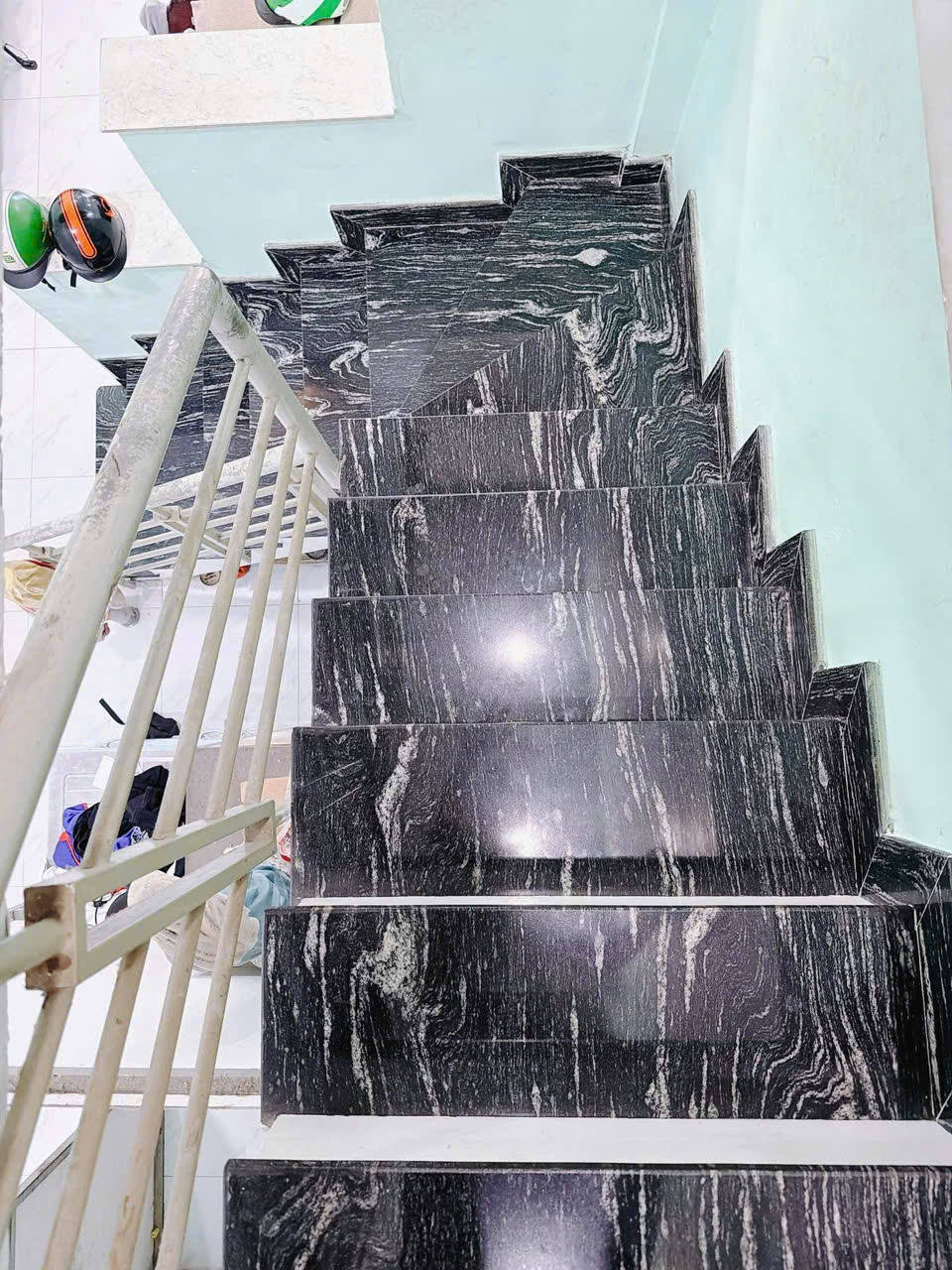 SIÊU PHẨM XÓM CHIẾU, P.13, QUẬN 4, HỒ CHÍ MINH - NHÀ NỞ HẬU TÀI LỘC. 15995270