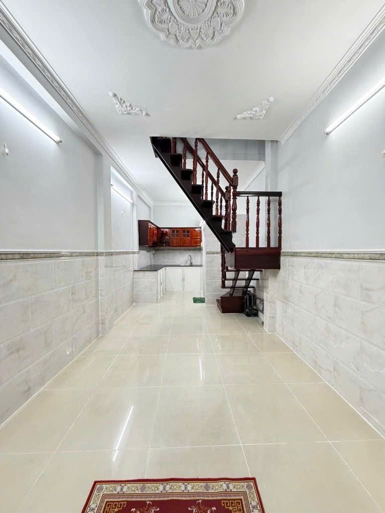 Bán nhà Đường Đoàn Văn Bơ, Phường 13, Quận 4, Hồ Chí Minh. 15995288