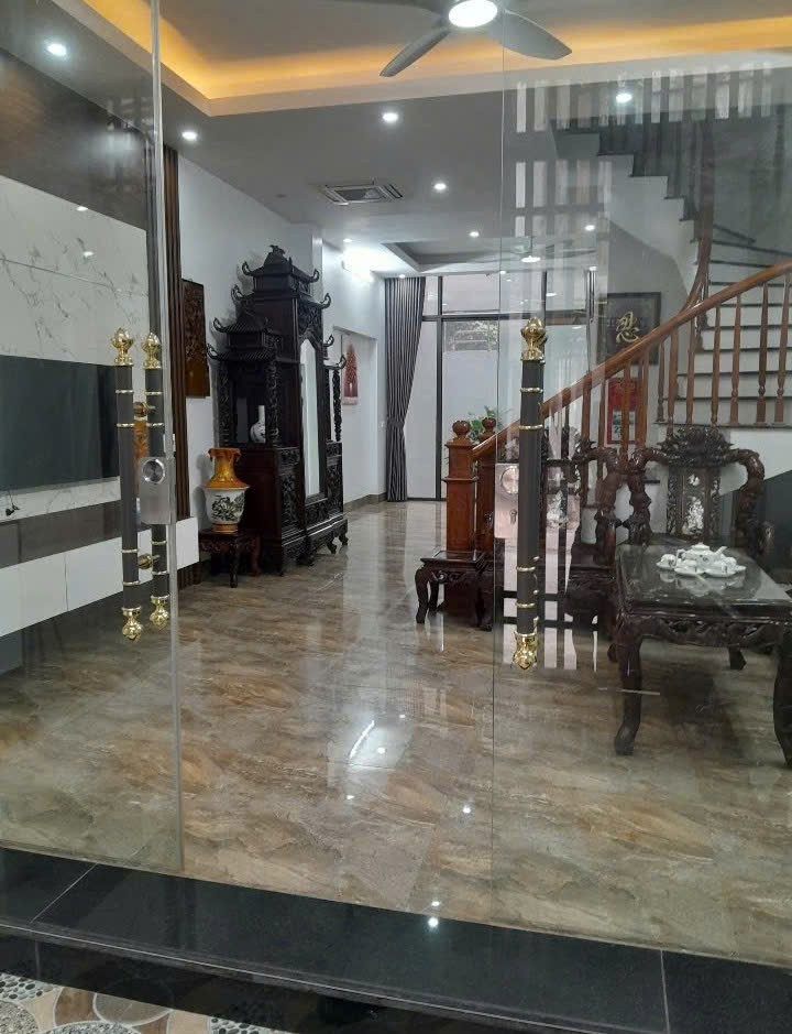 CHÍNH CHỦ CẦN CHO THUÊ NHANH CĂN NHÀ liền kề khu đô thị Hacomland. Duyên Thái Ngọc Hồi 15995292