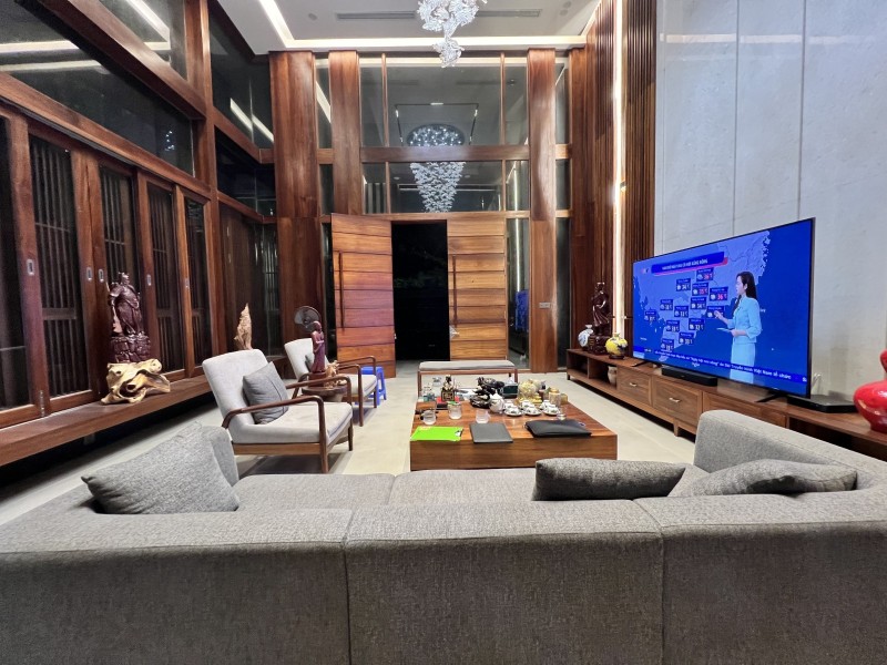 SIÊU BIỆT THỰ NHÀ VƯỜN - ĐẲNG CẤP THƯỢNG LƯU - MẶT PHỐ NGỌC THỤY   15995326