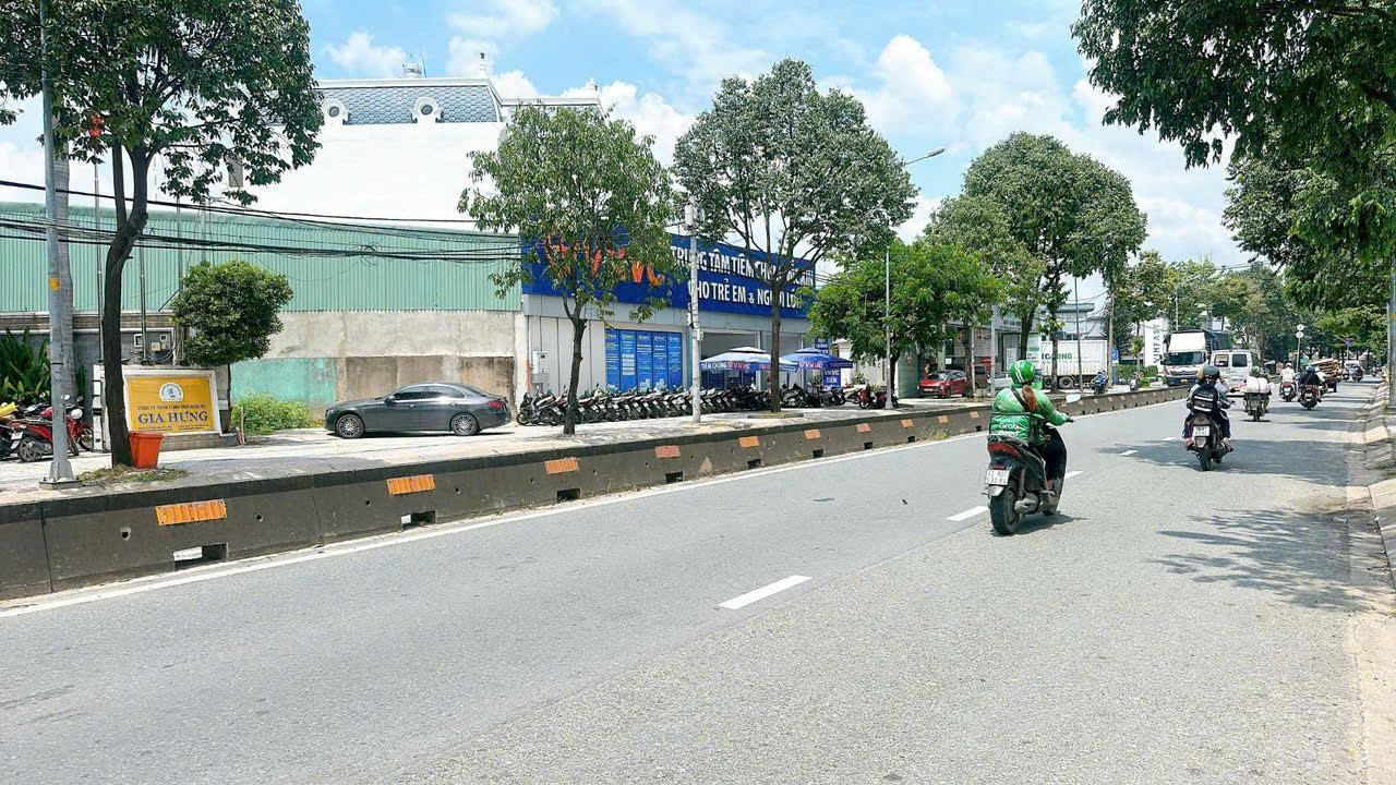 MẶT TIỀN LÊ THỊ RIÊNG – 210m² ĐỐI DIỆN KHO BẠC Q12 – VỈA HÈ 7M SIÊU HIẾM 15995346