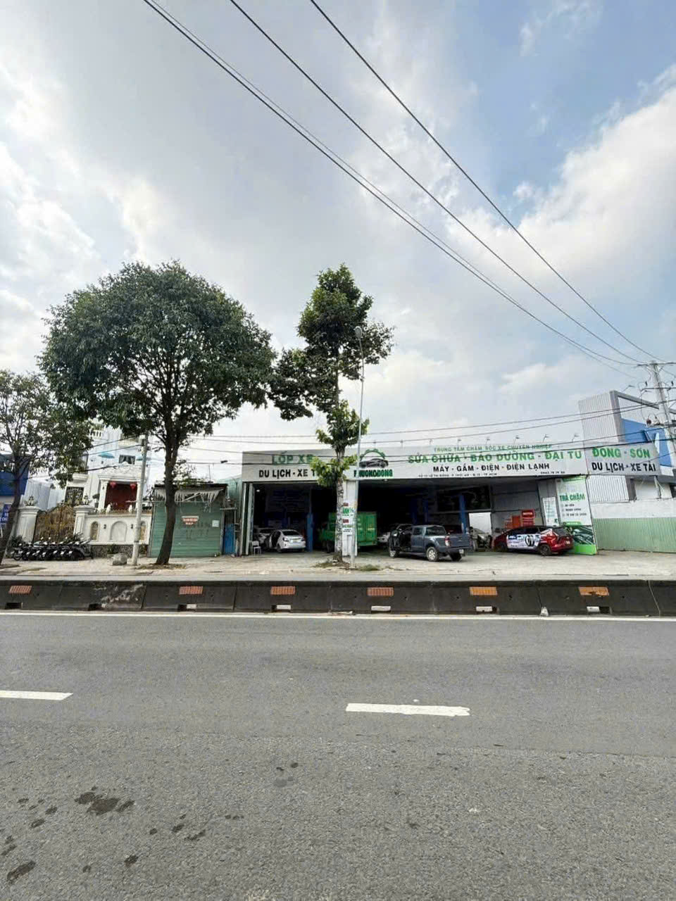 BÁN 3 LÔ MẶT TIỀN LÊ THỊ RIÊNG FULL THỔ CƯ – VỈA HÈ 7M – HIẾM CÓ KHÓ TÌM 15995380