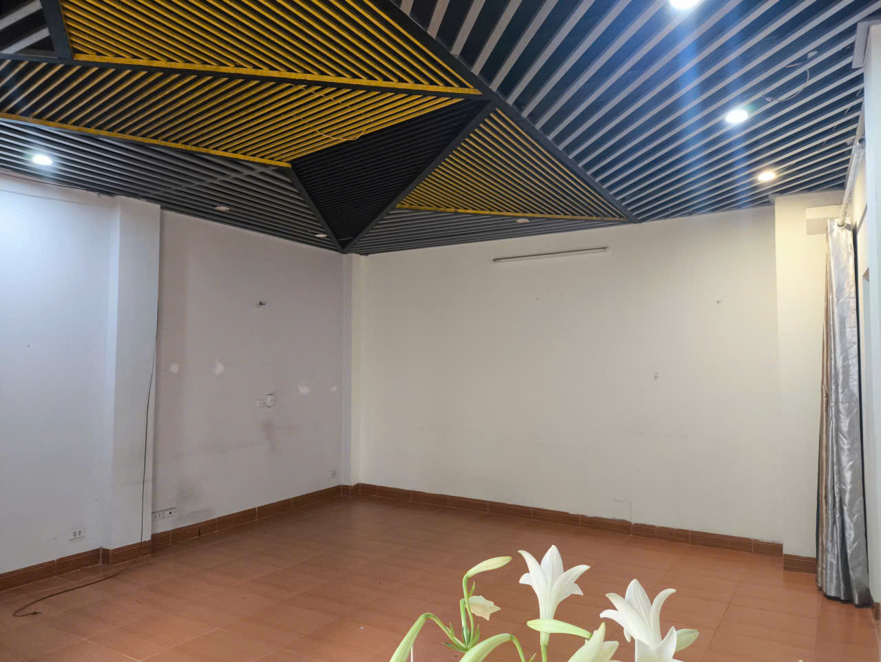 CHÍNH CHỦ CHO THUÊ TẦNG 2 KHÉP KÍN – KĐT ĐẤT DỊCH VỤ MỖ LAO, HÀ ĐÔNG GIÁ CHỈ 5 TRIỆU 15995397