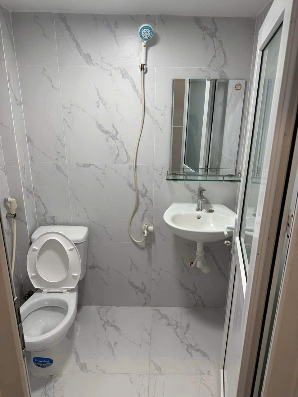 Nhà đẹp xinh gia đình nhỏ ở thoải mái song hành tân hưng thuận q12 15995422