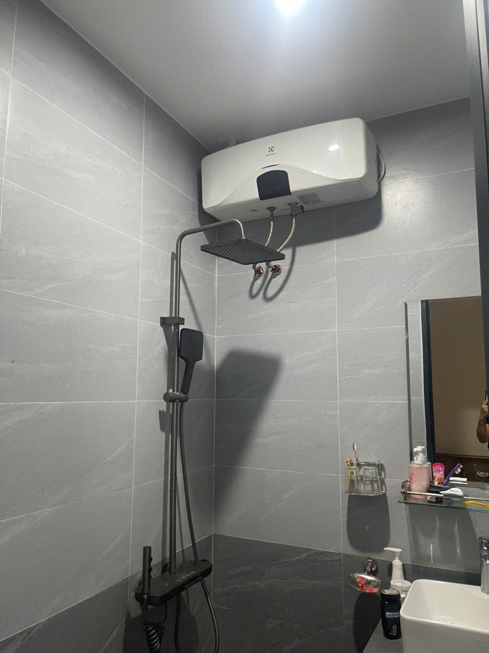 NHÀ ĐẸP - GIÁ TỐT - CẦN BÁN CĂN NHÀ 2 MẶT TIỀN Kiệt Bàu Vá (Đường Đồng Khởi), P.Thuận Hòa, TP Huế 15995460